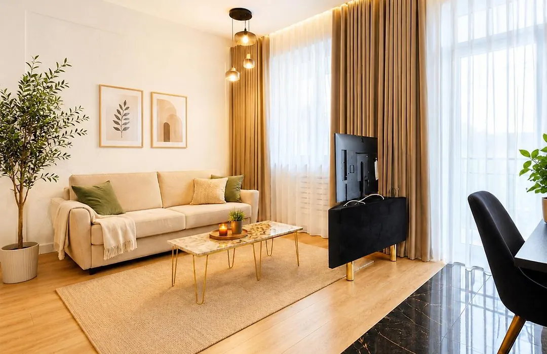 Selected Apartments By Market Square-1